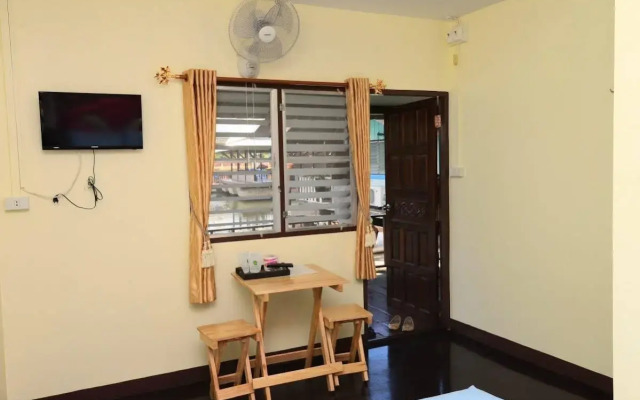 The Best Riverside Guesthouse Kanchanaburi