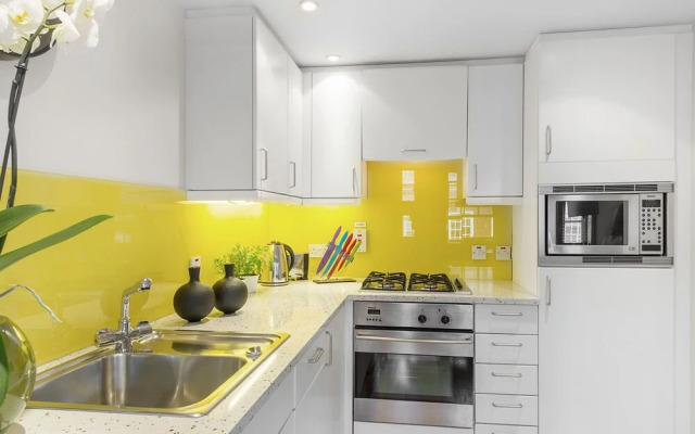 Chelsea - Draycott Place apartments by Viridian Apartments