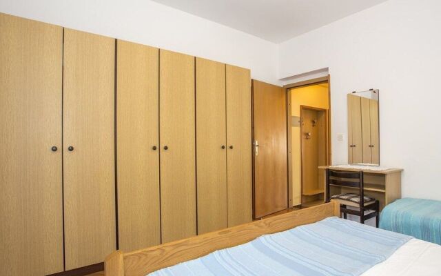 Apartment 51