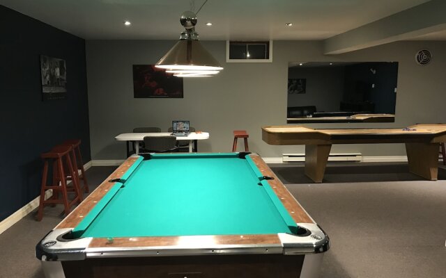 Hush Lodge & Cottages