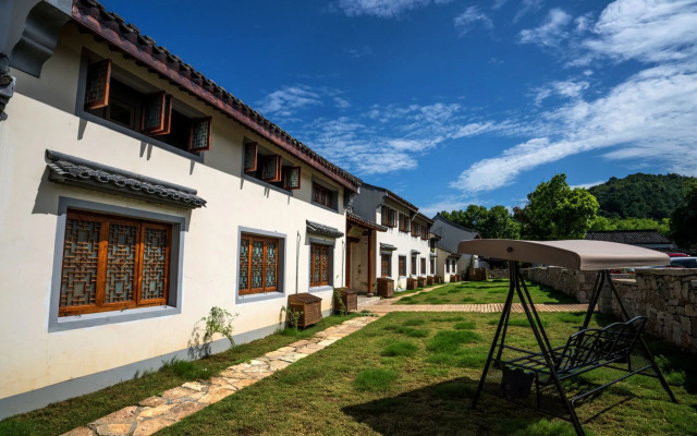 Lanting Yishi Inn