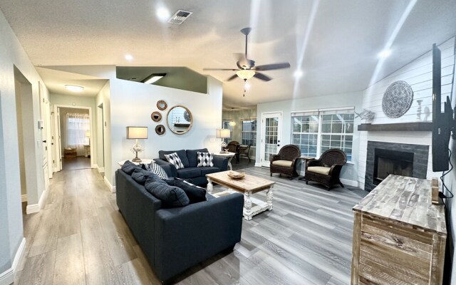 Bayou Breeze 4 Bedroom Home by RedAwning