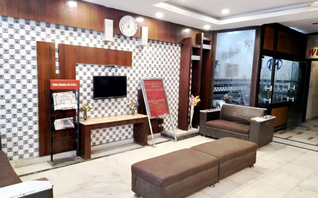Hotel Maanvi