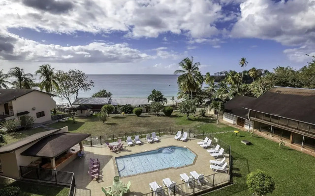 Grafton Beach Resort
