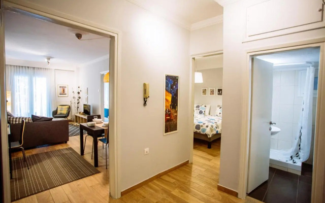 Luxurious & Modern | Walk Everywhere | 5★ Amenities
