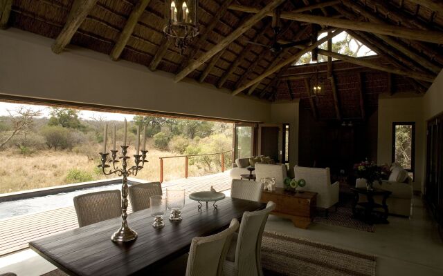 The River Lodge At Thornybush