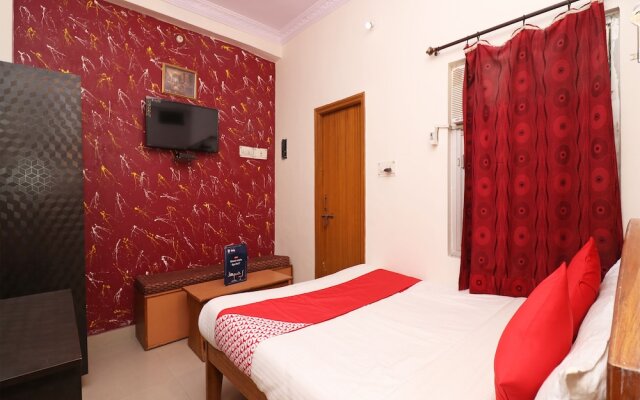 Oyo 1021 Hotel Gayatri Residency