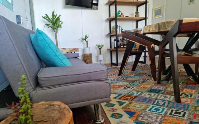 Hermosa Cabaña Caribeña en la Laguna de Bacalar