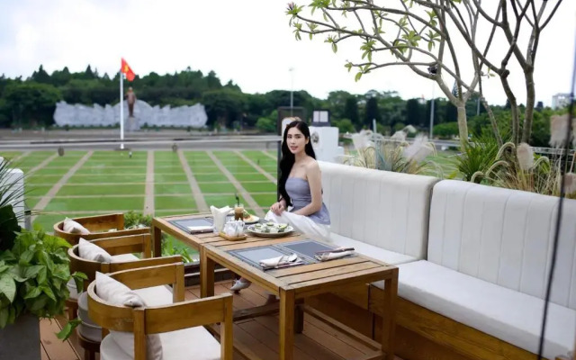 Ngon Avatar Boutique Hotel