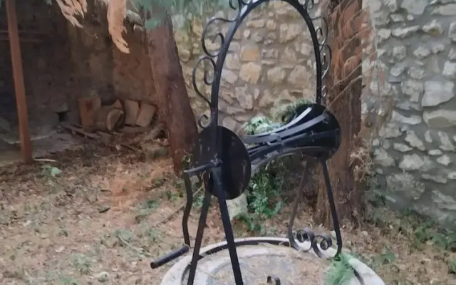 Vitina Number 5 House