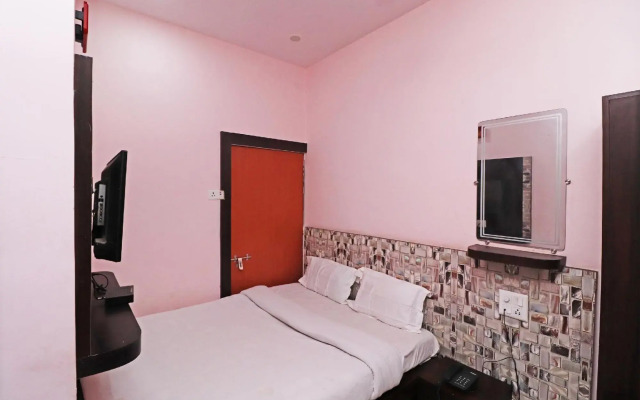 SPOT ON 43444 Hotel Alok Residency