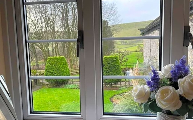 Dunscar Farm Bed & Breakfast