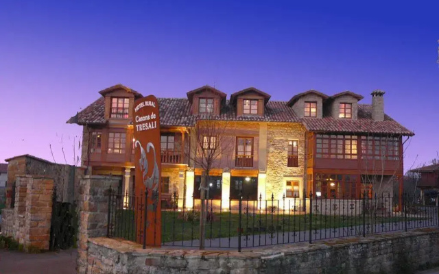 Hotel Casona de Tresali