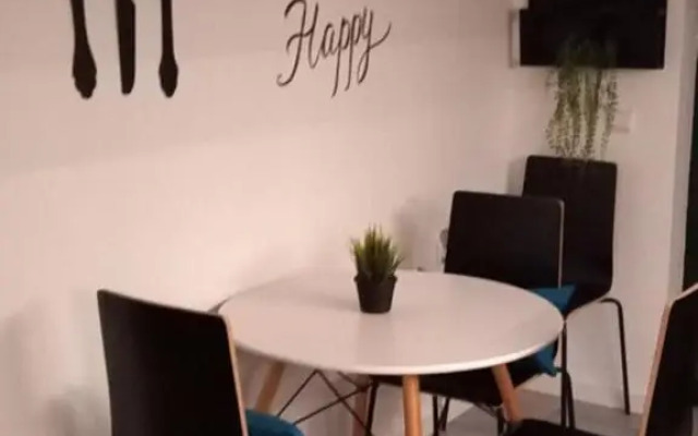 OmniaX Apartment