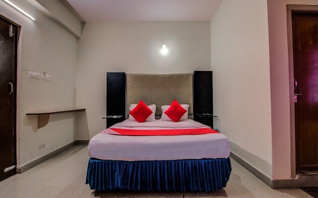Silver Villa by OYO Rooms