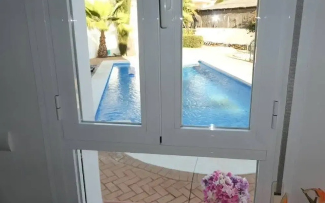 New Luxery Villa With Big Pool
