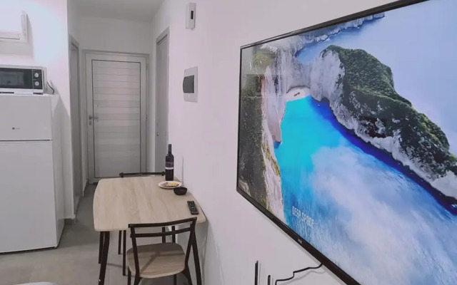 100 AN - Napa Living 20