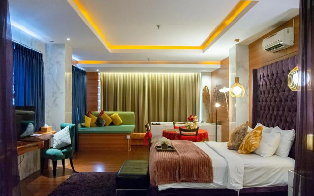 Royal Asnof Hotel