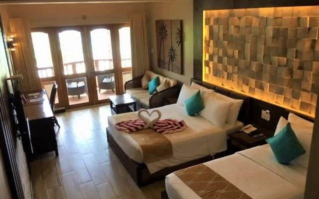 Red Coconut Beach Hotel