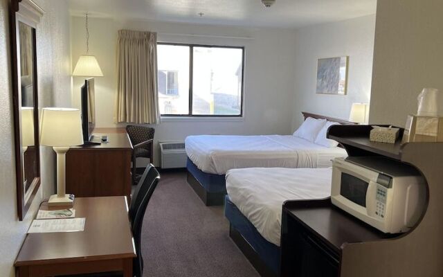 Days Inn by Wyndham Lake Point