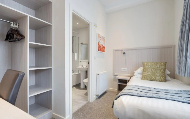 St Ives Hotel