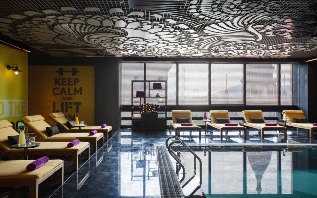 Renaissance Hangzhou Northeast Hotel