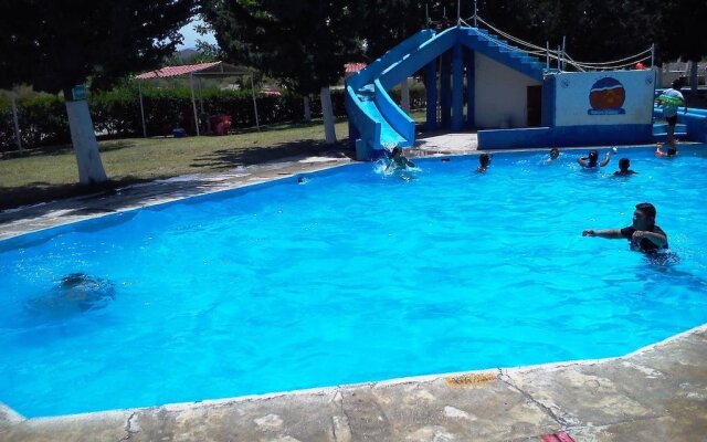 La Ilusión Hotel Campestre y Balneario
