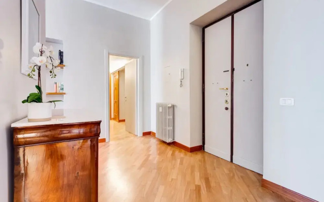 Beautiful apartment near the Borghese Gallery