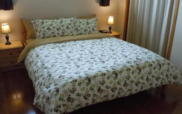 Krusi Retreat Bed & Breakfast Vacation Home