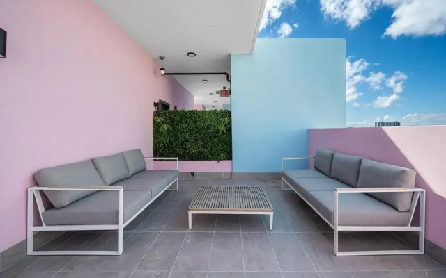Pastel Apartments