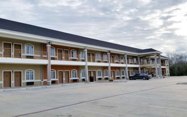 Studio 6-Beeville, Tx