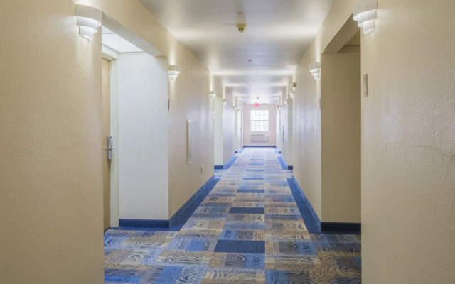 Spark by Hilton St. Robert Fort Leonard Wood