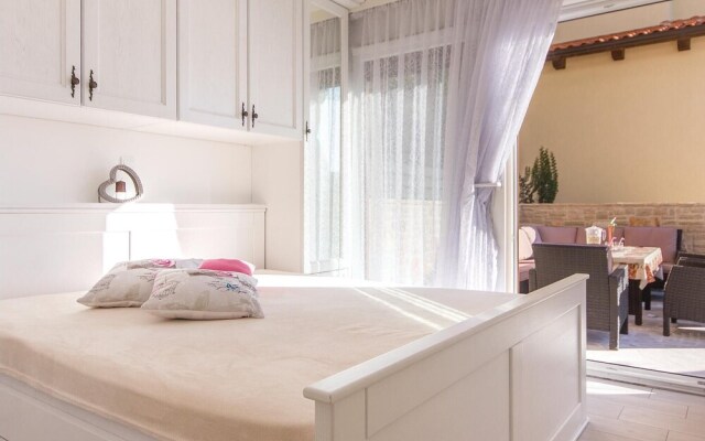 Nice Home in Medulin With Wifi and 3 Bedrooms