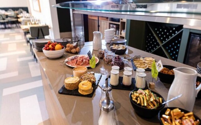 Best Western Hotel De La Foret D`Orient