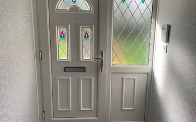 Impeccable 3-bed House in Birmingham