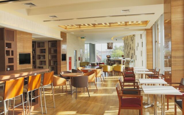 Holiday Inn Express Semarang Simpang Lima by IHG