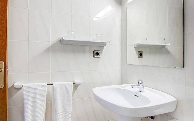 Hotel Restaurante Blanc I Negre 2
