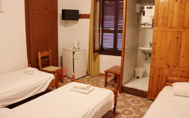 Stavros Pension