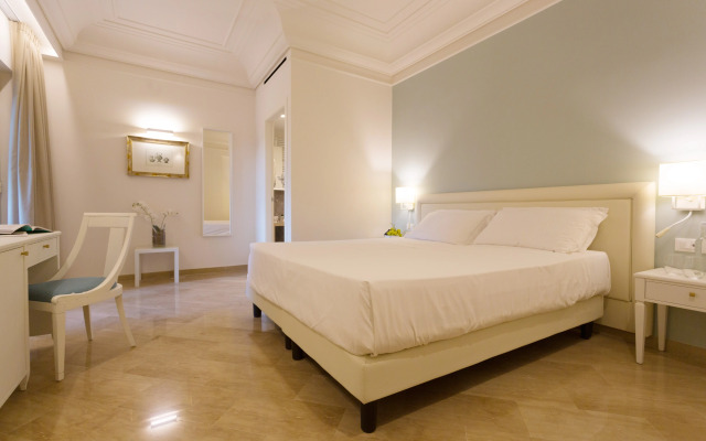 Hellenia Yachting Hotel