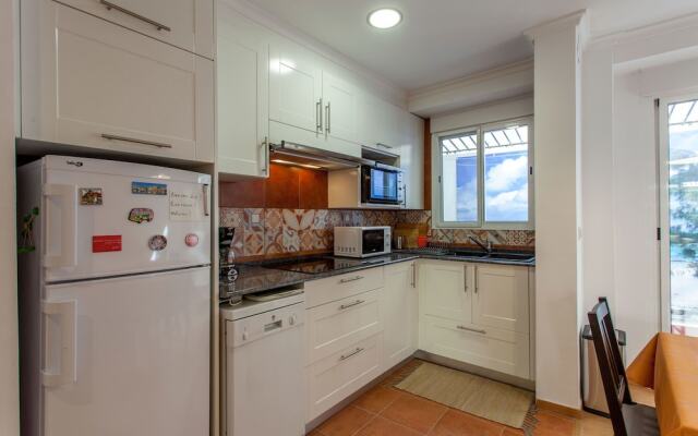 Apartment in the old town with terrace