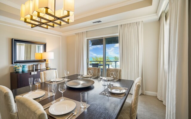 Ocean View Residence 708 Located at The Ritz-carlton by Redawning