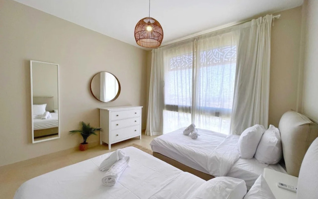 Xuru Stays I Roomy & Relaxed 1bdr @ Mangroovy Free Beach & Pool