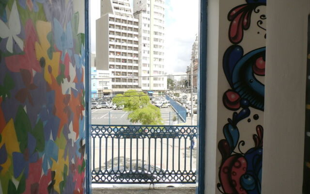 Balcony Hostel Hotel