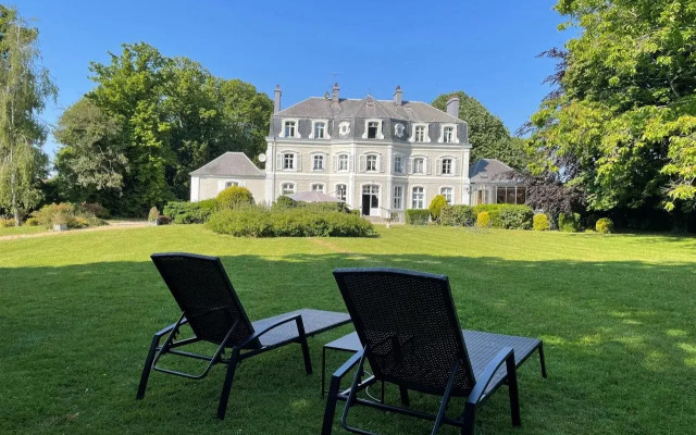 Hôtel Château Cléry