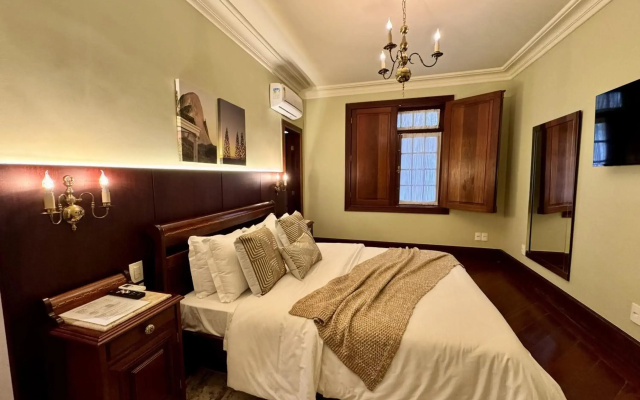 Aroso Paço Hotel