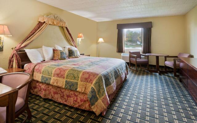 Days Inn by Wyndham Batavia Darien Lake Theme Park