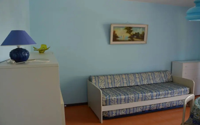 Bright Studio Close to Ponente Beach - Beahost