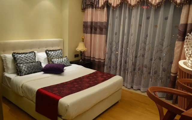 Private Apartment-Fortune Century Square