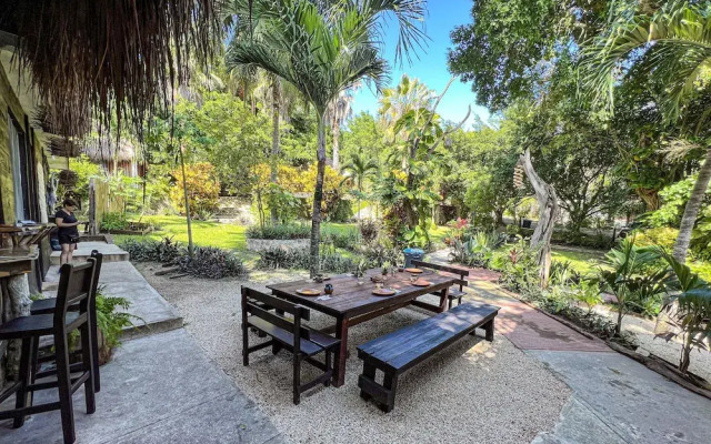 Villa Santuario Lake Front Oasis