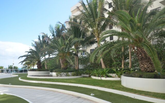 Riviera Luxury Living at the Decoplage